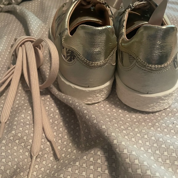 Soft waves arch support brand new women’s sneakers size 38 European - Picture 11 of 12